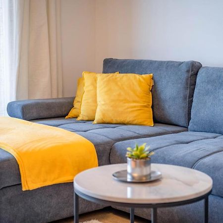 Myflat Coral Beach Apartment Siófok Esterno foto