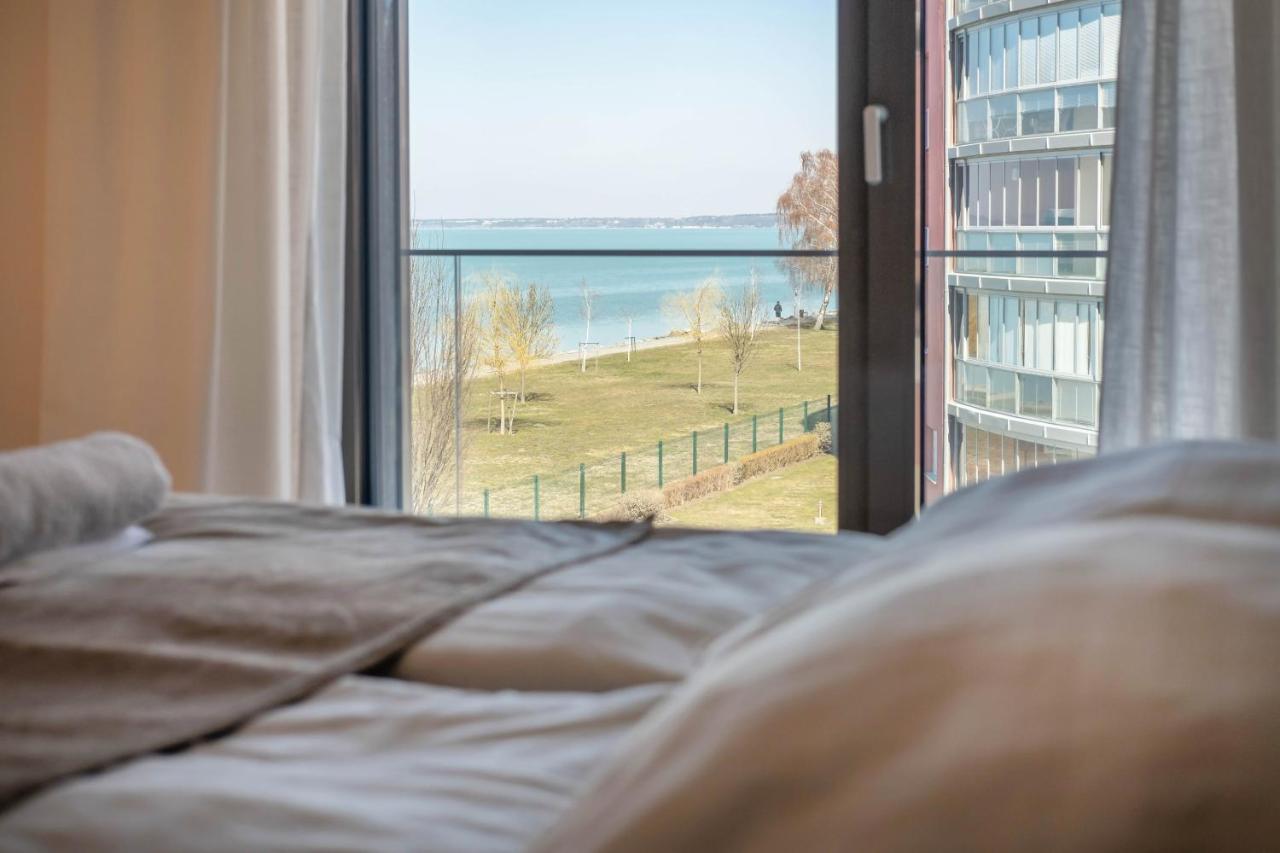 Myflat Coral Beach Apartment Siófok Esterno foto